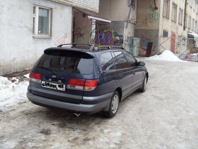 1997 Toyota Caldina