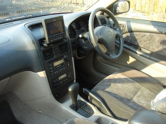 1997 Toyota Caldina