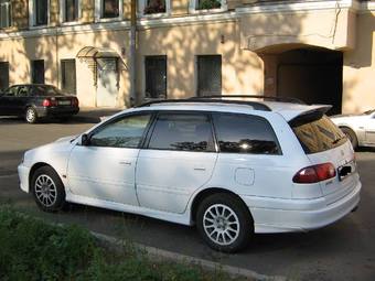 1997 Toyota Caldina Pictures