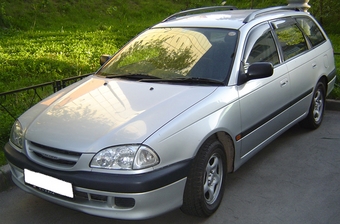 1998 Toyota Caldina