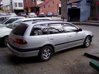 1998 Toyota Caldina