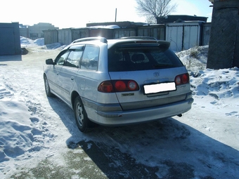 Toyota Caldina