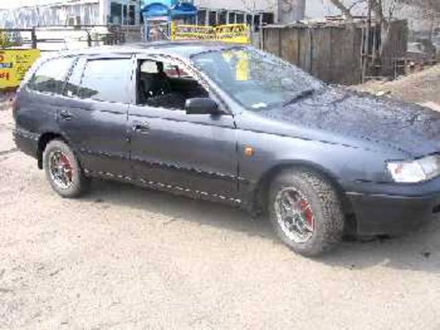 1998 Toyota Caldina