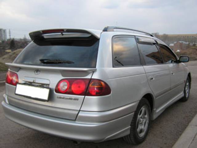 1998 Toyota Caldina