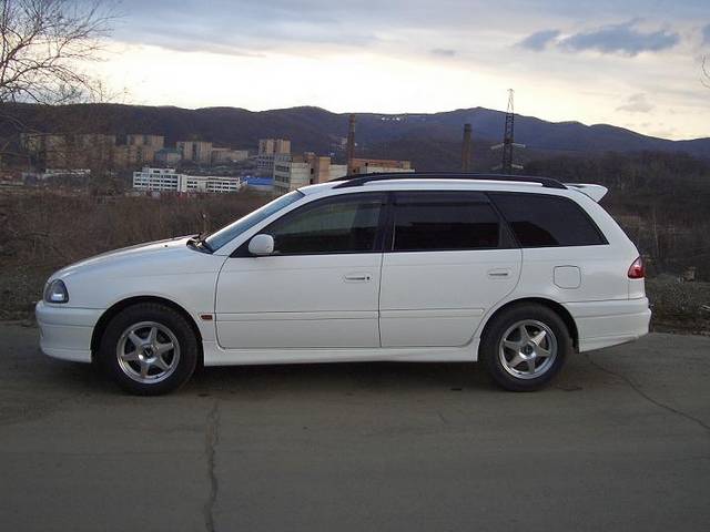 1998 Toyota Caldina