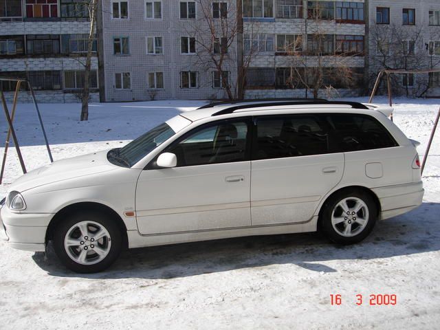 1998 Toyota Caldina