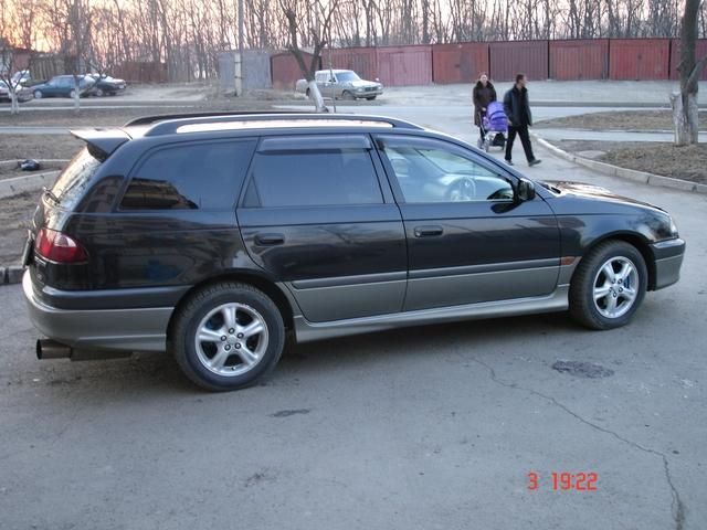 1998 Toyota Caldina