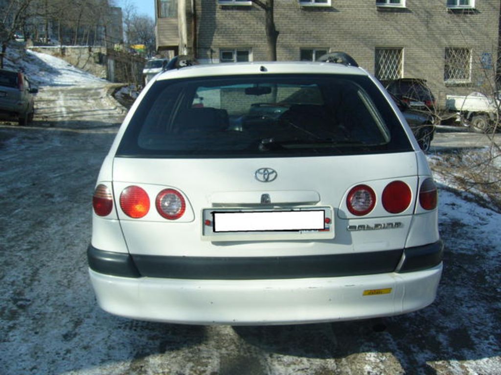 1998 Toyota Caldina