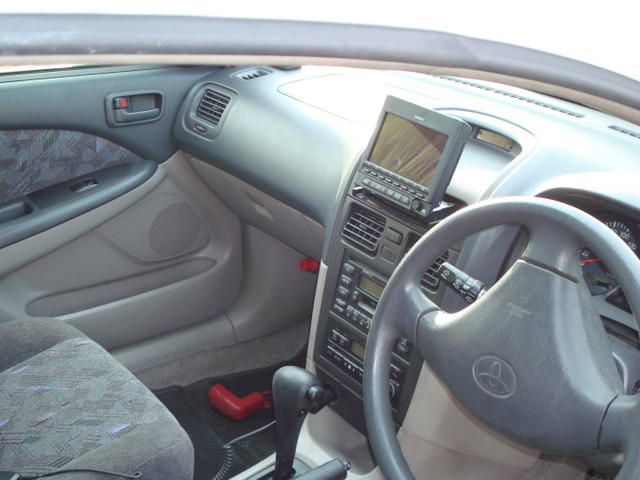 1998 Toyota Caldina