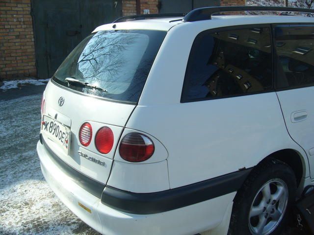1998 Toyota Caldina