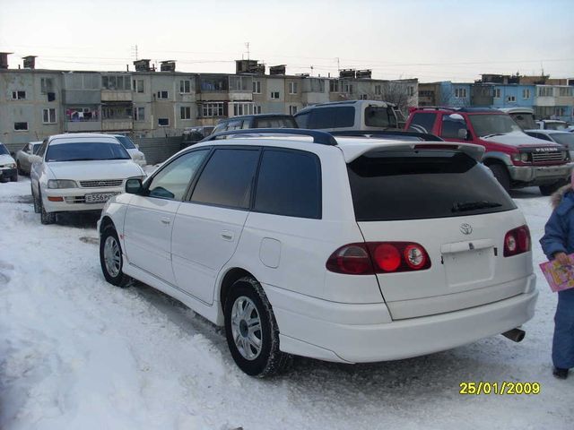 1998 Toyota Caldina