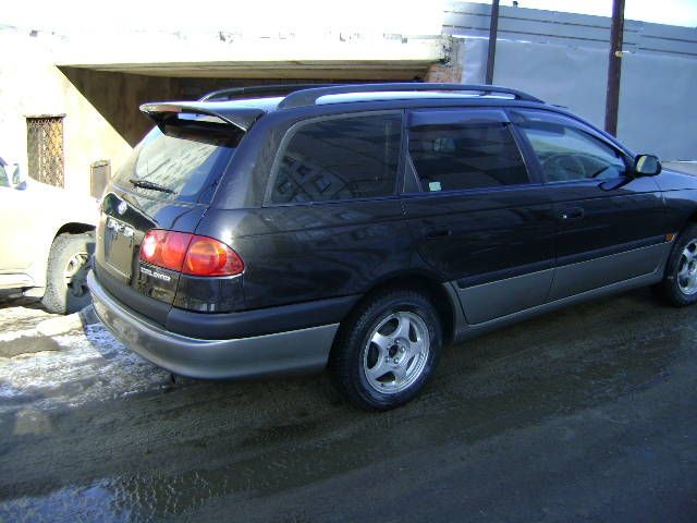 1998 Toyota Caldina