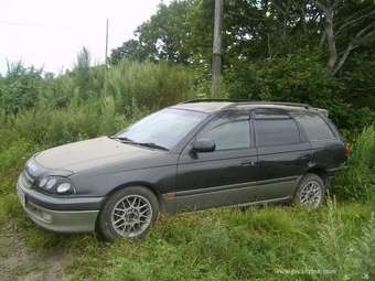 1998 Toyota Caldina