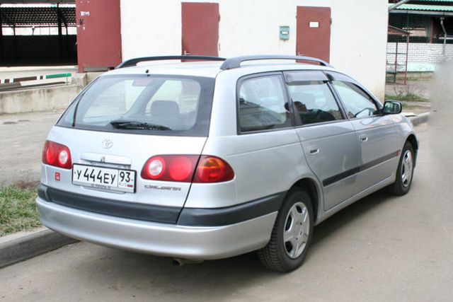 1998 Toyota Caldina