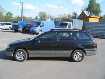 1998 Toyota Caldina For Sale