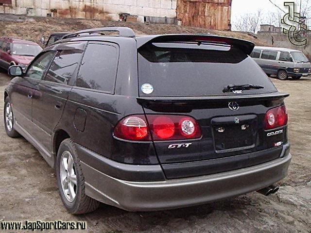 1998 Toyota Caldina Images