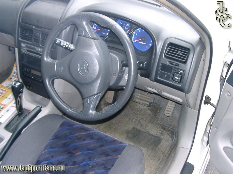 1998 Toyota Caldina Photos