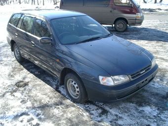 1998 Toyota Caldina Pictures