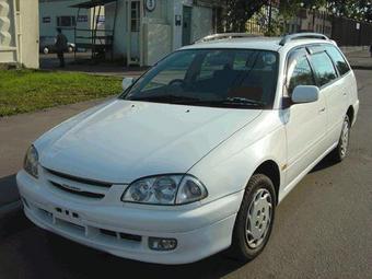 1998 Toyota Caldina Pictures