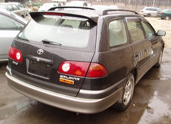 1999 Toyota Caldina