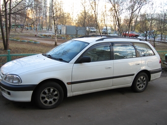 1999 Toyota Caldina