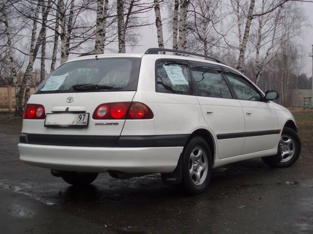 1999 Toyota Caldina