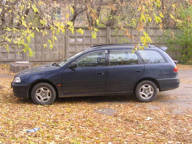 1999 Toyota Caldina