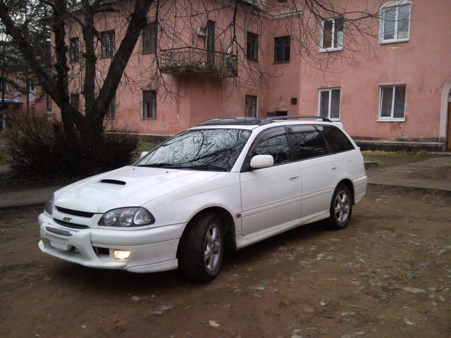 1999 Toyota Caldina