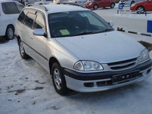 1999 Toyota Caldina