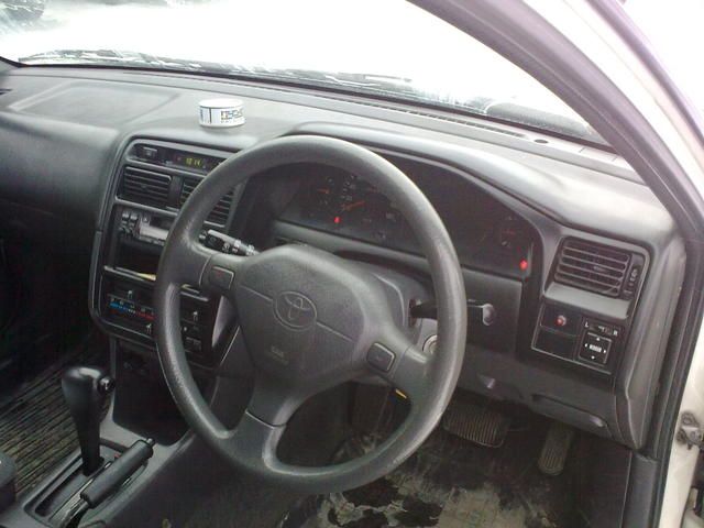 1999 Toyota Caldina