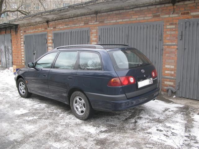 1999 Toyota Caldina