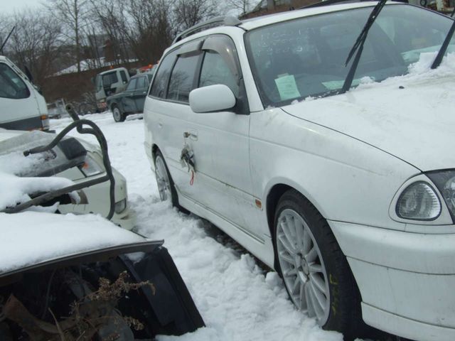 1999 Toyota Caldina