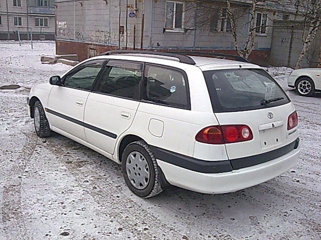 1999 Toyota Caldina