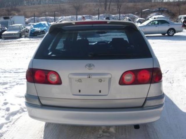 1999 Toyota Caldina