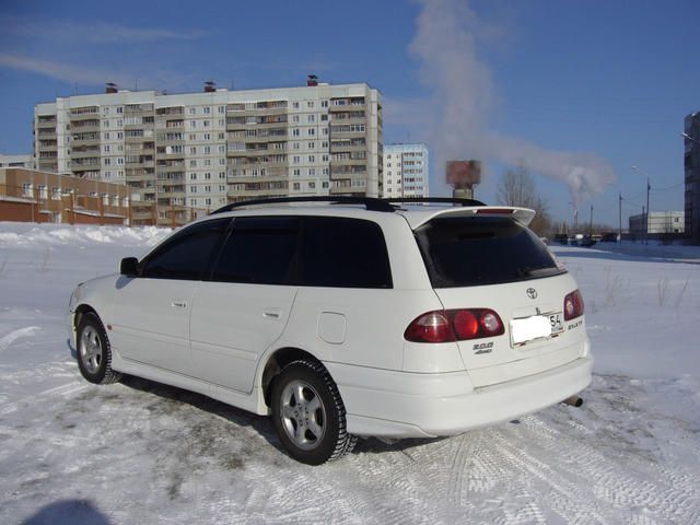 1999 Toyota Caldina