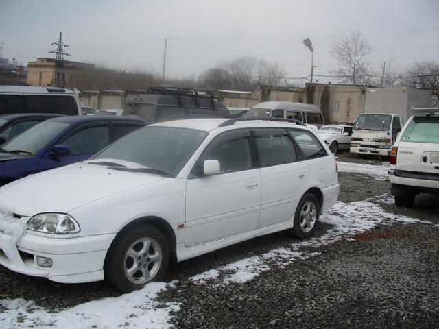 1999 Toyota Caldina