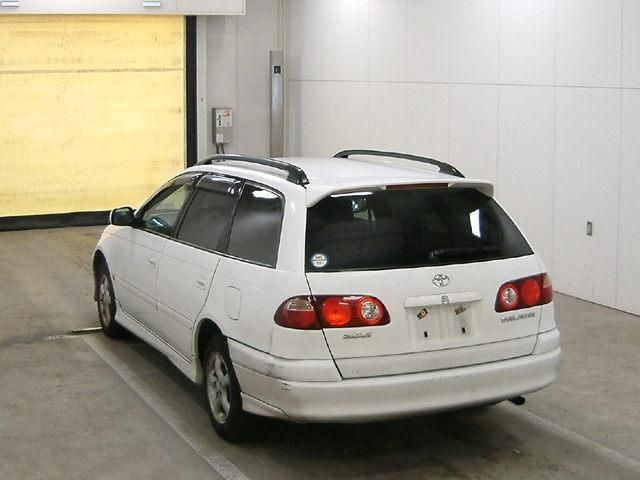 1999 Toyota Caldina