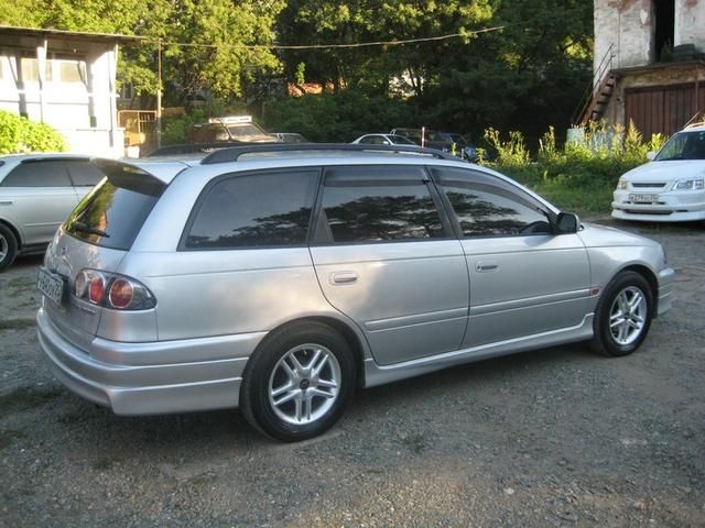 1999 Toyota Caldina