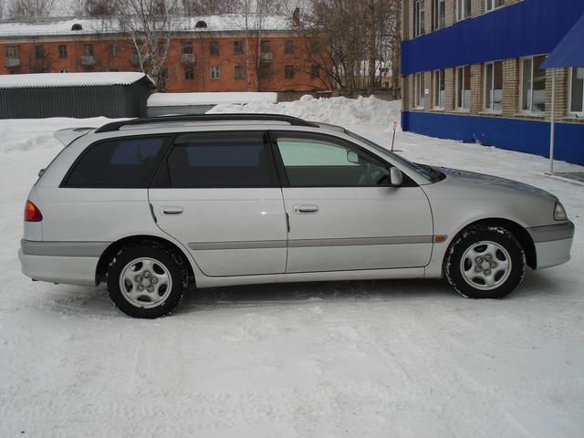 1999 Toyota Caldina