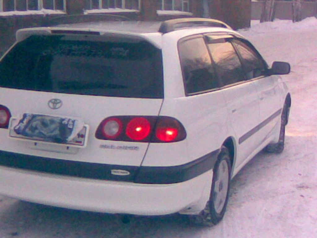 1999 Toyota Caldina