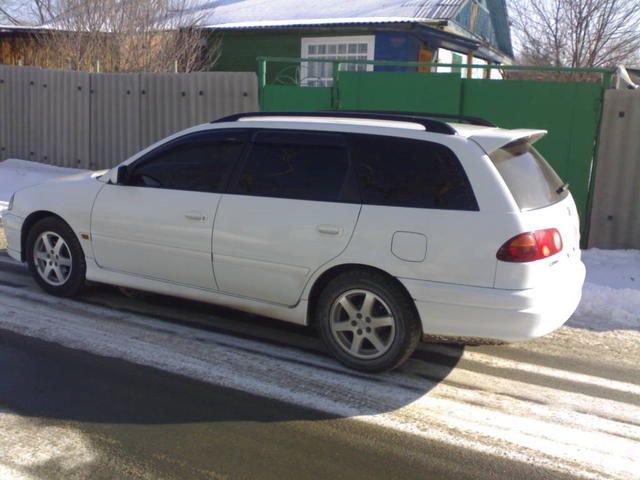 1999 Toyota Caldina