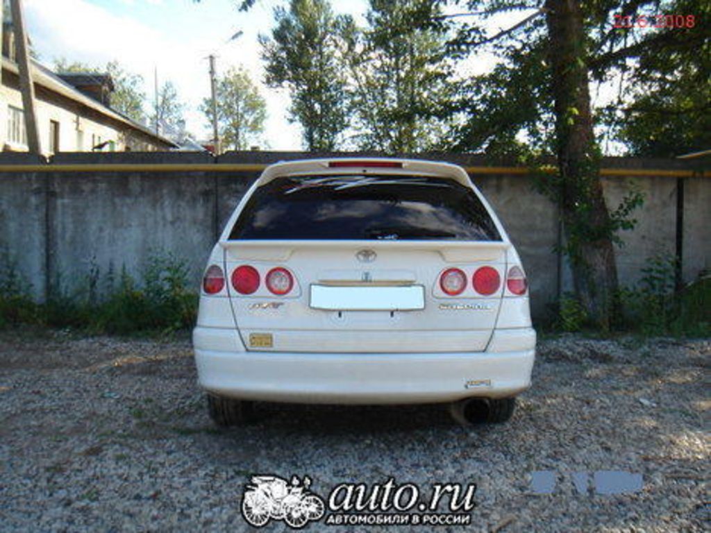 1999 Toyota Caldina