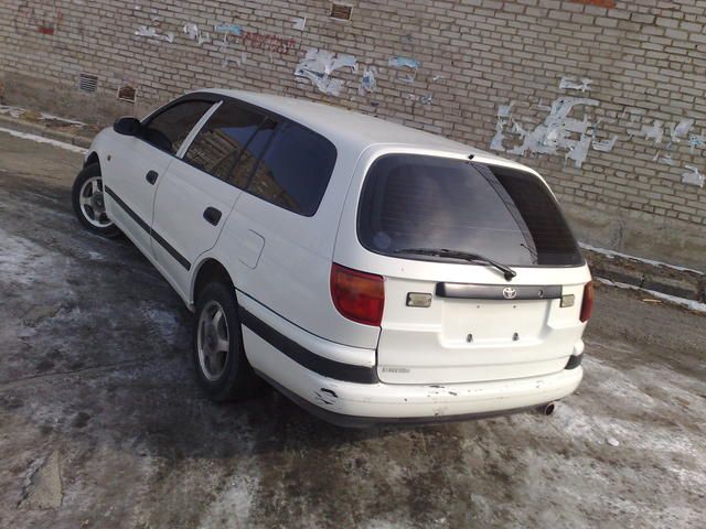 1999 Toyota Caldina