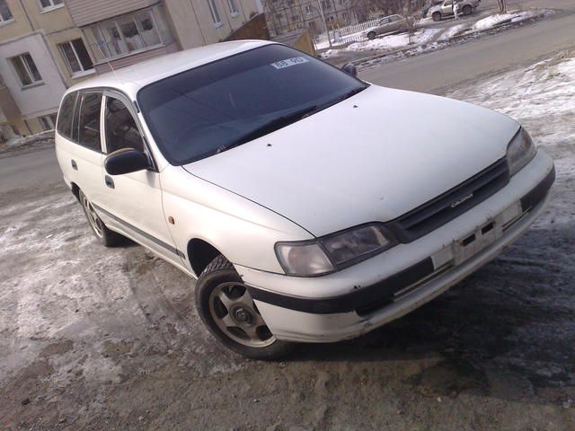 1999 Toyota Caldina