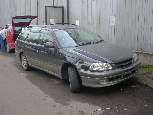 1999 Toyota Caldina For Sale