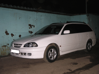 1999 Toyota Caldina Pictures