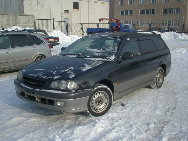 1999 Toyota Caldina For Sale