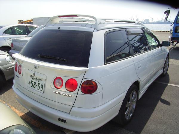 1999 Toyota Caldina Images