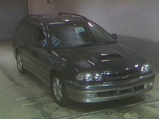 1999 Toyota Caldina Photos