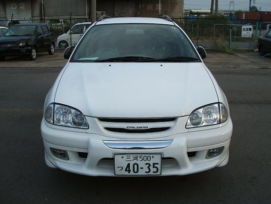 1999 Toyota Caldina Pictures